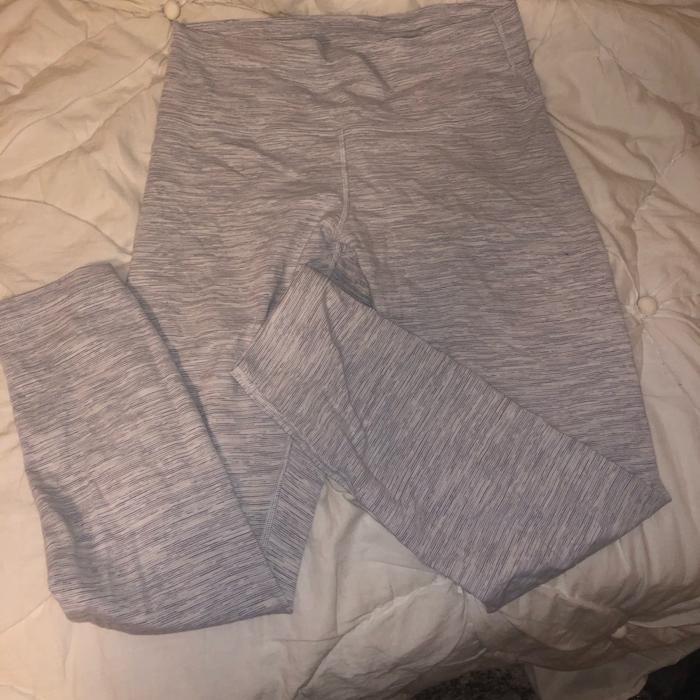 Lululemon wunder under high rise tight 25” size 10